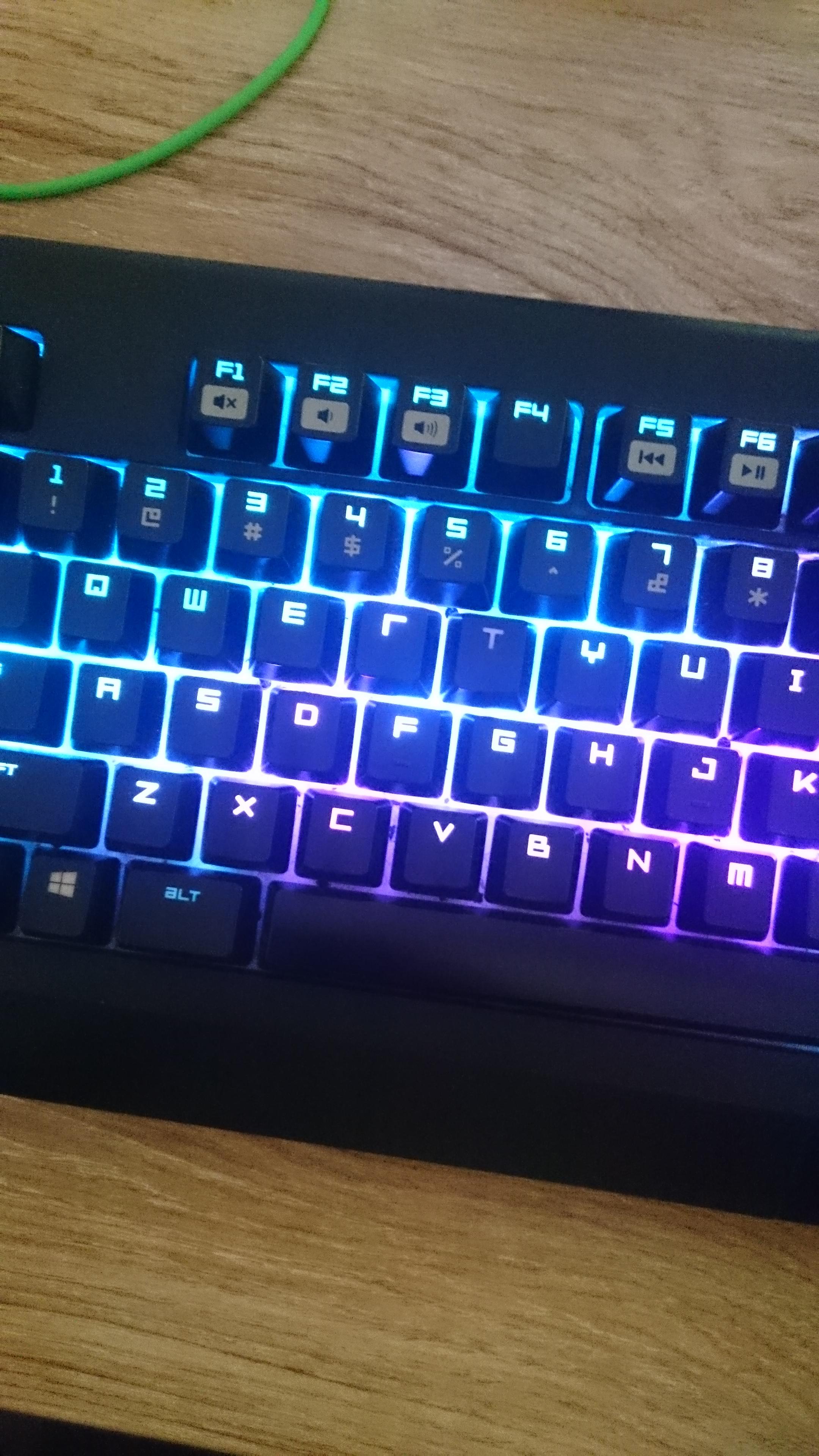 how to change lights on razer keyboard